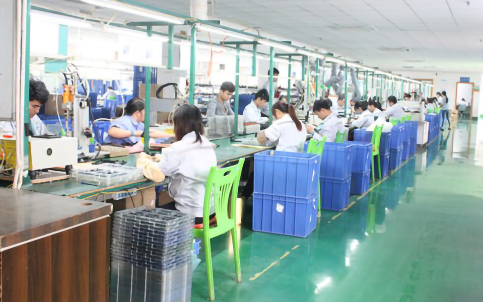 Shenzhen Lanshuo Communication Equipment Co., Ltd Fabrik Produktionslinie